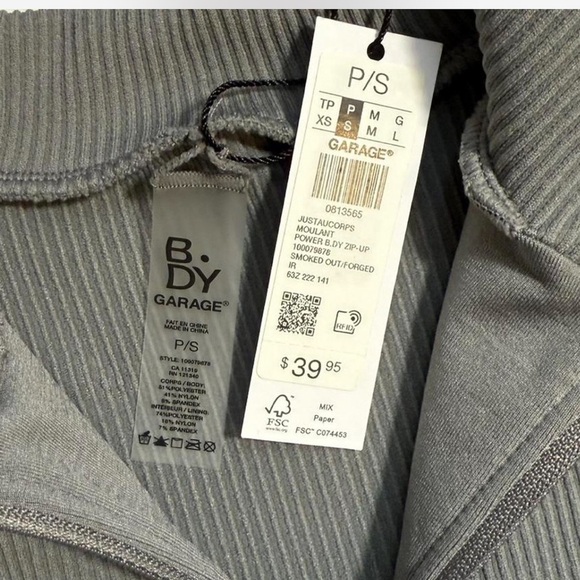 NWT Garage Gray Sleeveless Ribbed Bodysuit Women’s Small - Picture 3 of 4